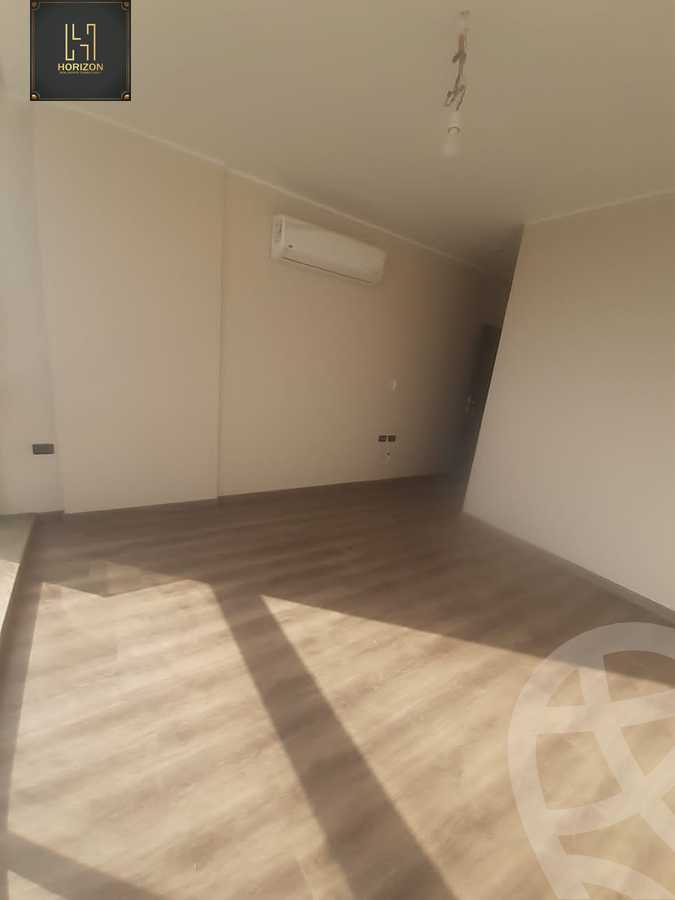 https://aqarmap.com.eg/ar/listing/3805918-for-rent-cairo-new-cairo-compounds-lakeview-residence
