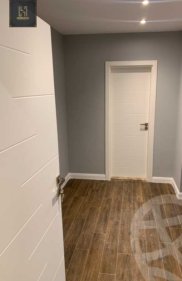 https://aqarmap.com.eg/en/listing/3808223-for-rent-cairo-new-cairo-compounds-mountain-view-hyde-park