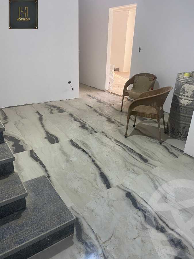 https://aqarmap.com.eg/en/listing/3809511-for-sale-eastown-parks