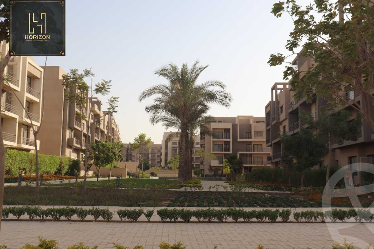 https://aqarmap.com.eg/en/listing/3809730-for-sale-cairo-new-cairo-compounds-fifth-square