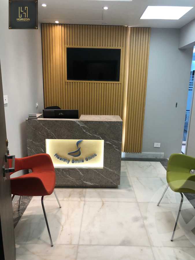https://aqarmap.com.eg/ar/listing/3812793-for-rent-cairo-new-cairo-compounds-tryfywm-byzns-kwmblks-nm-llttwyr