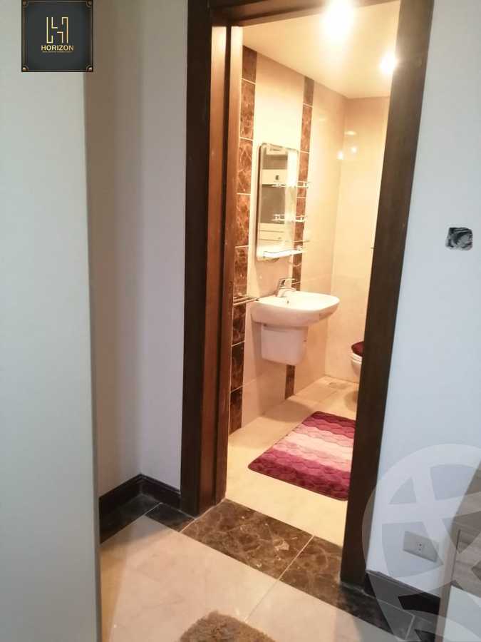 https://aqarmap.com.eg/ar/listing/4094259-for-rent-cairo-new-cairo-compounds-porto-cairo-villas