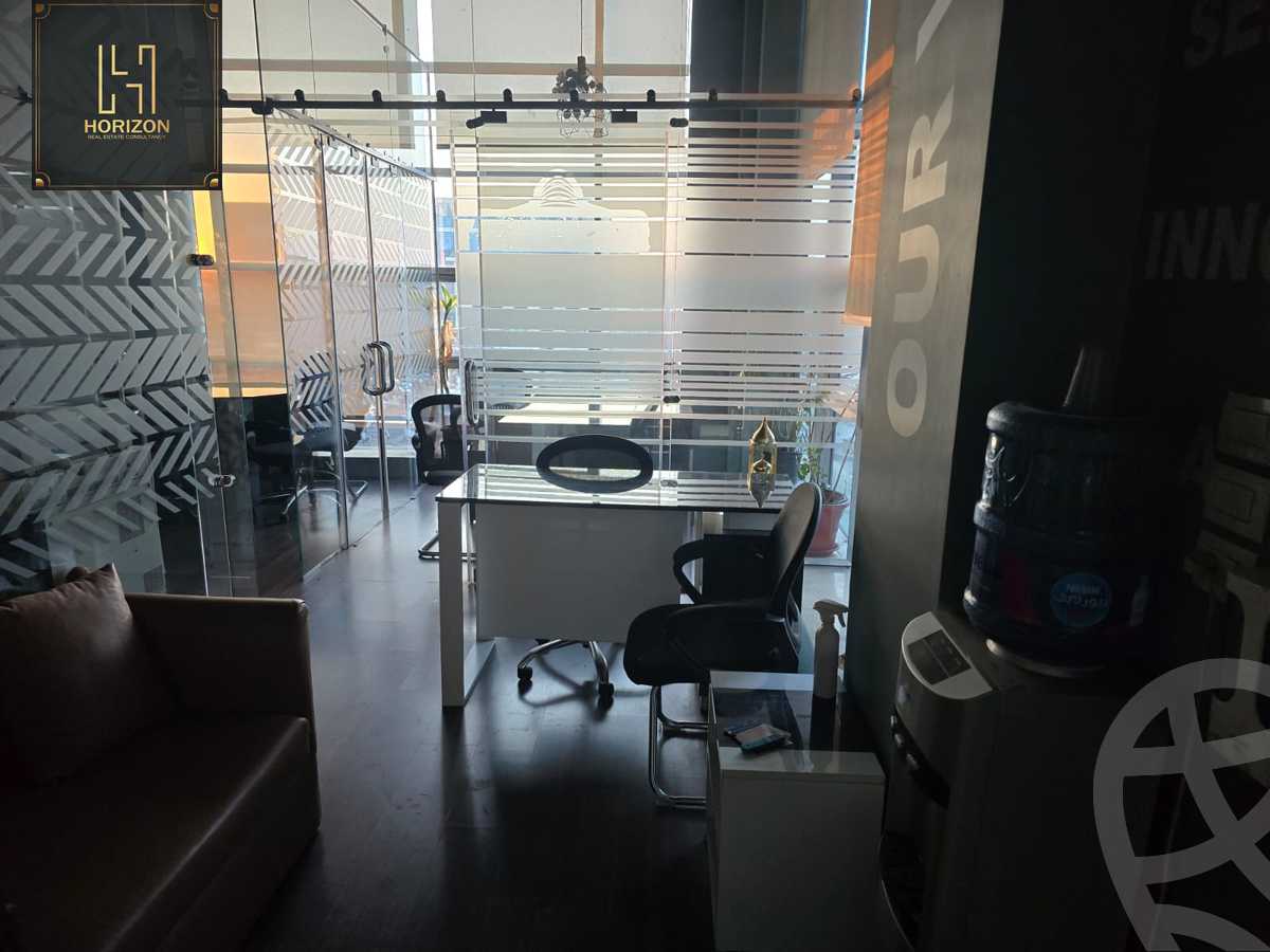 https://aqarmap.com.eg/en/listing/5444563-for-rent-cairo-new-cairo-compounds-top-90-mall