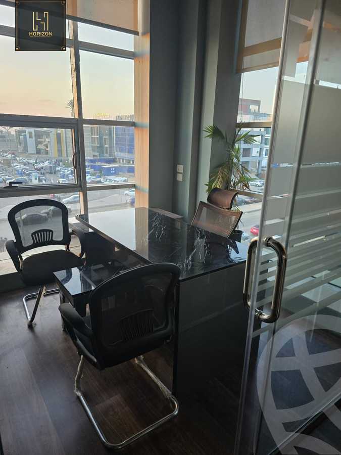 https://aqarmap.com.eg/en/listing/5444563-for-rent-cairo-new-cairo-compounds-top-90-mall