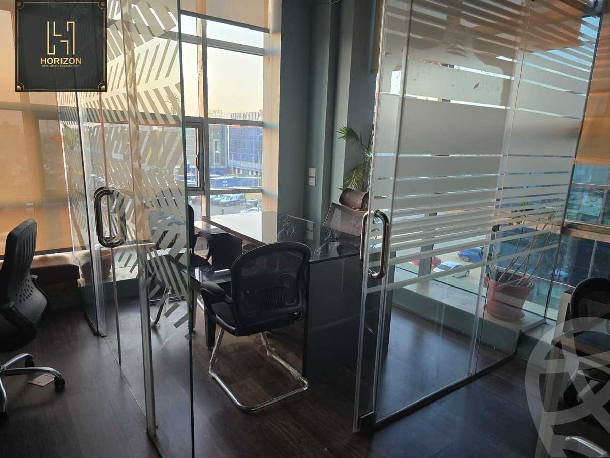 https://aqarmap.com.eg/en/listing/5444563-for-rent-cairo-new-cairo-compounds-top-90-mall