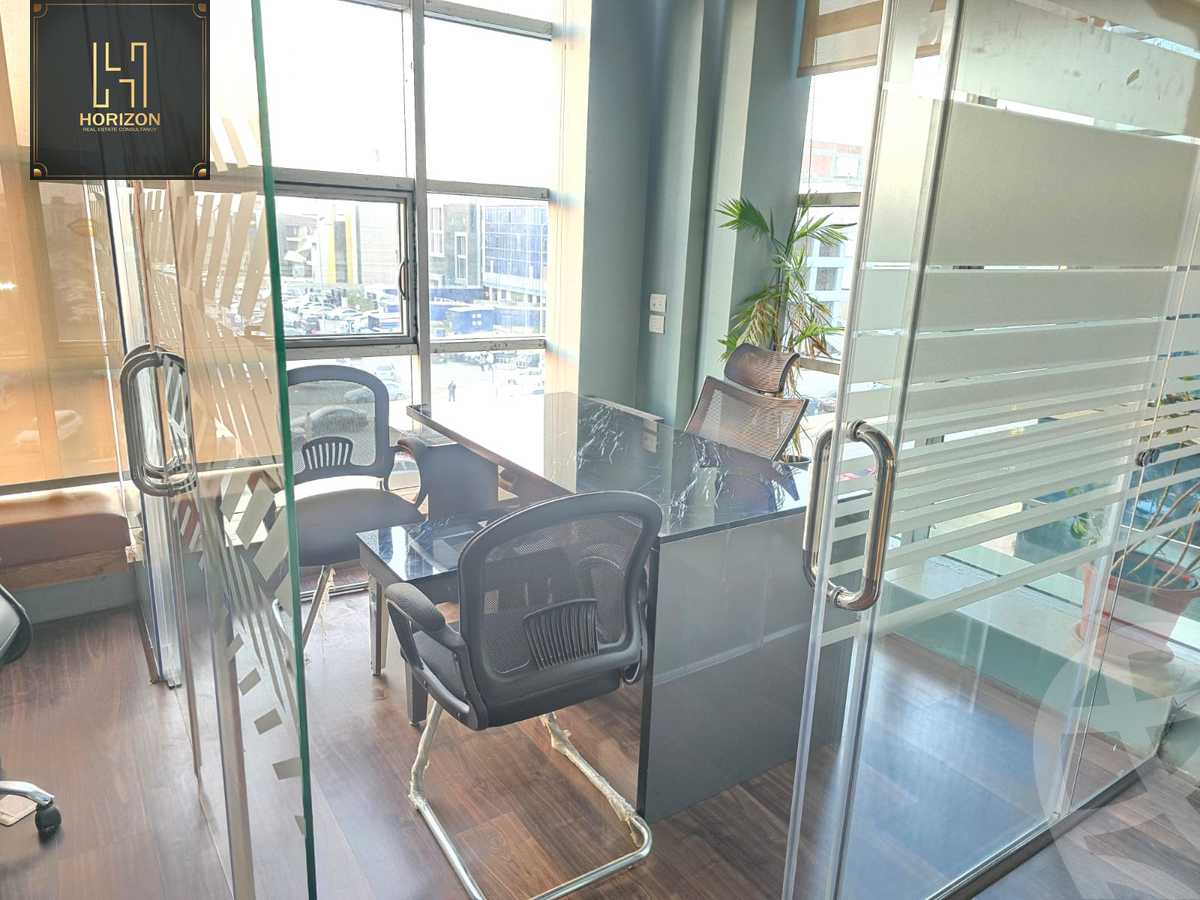 https://aqarmap.com.eg/en/listing/5444563-for-rent-cairo-new-cairo-compounds-top-90-mall