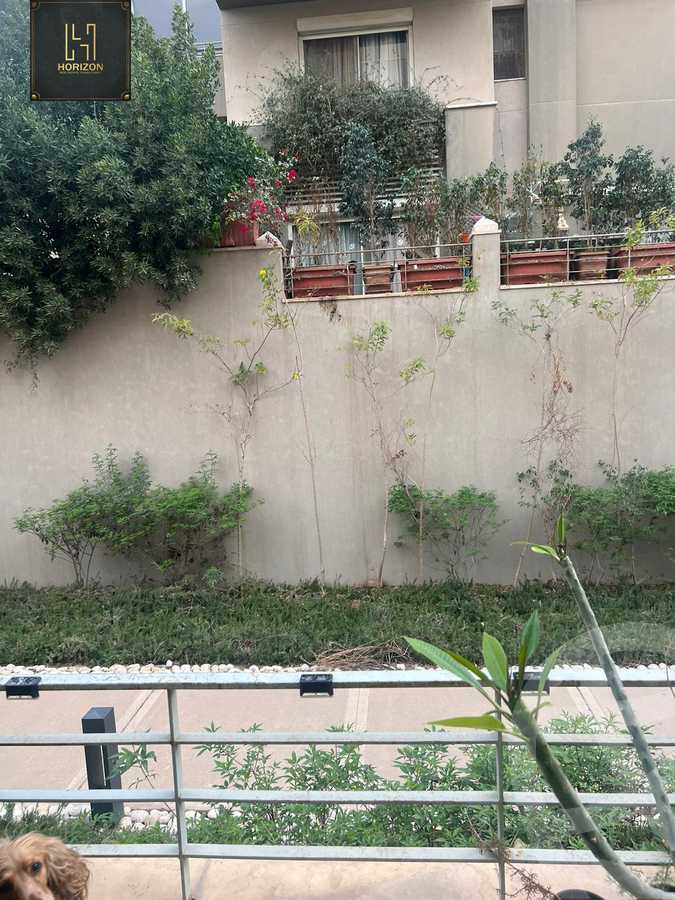 https://aqarmap.com.eg/ar/listing/5447447-for-sale-cairo-new-cairo-compounds-kmbwnd-fyldj-jyt-blm-hylz