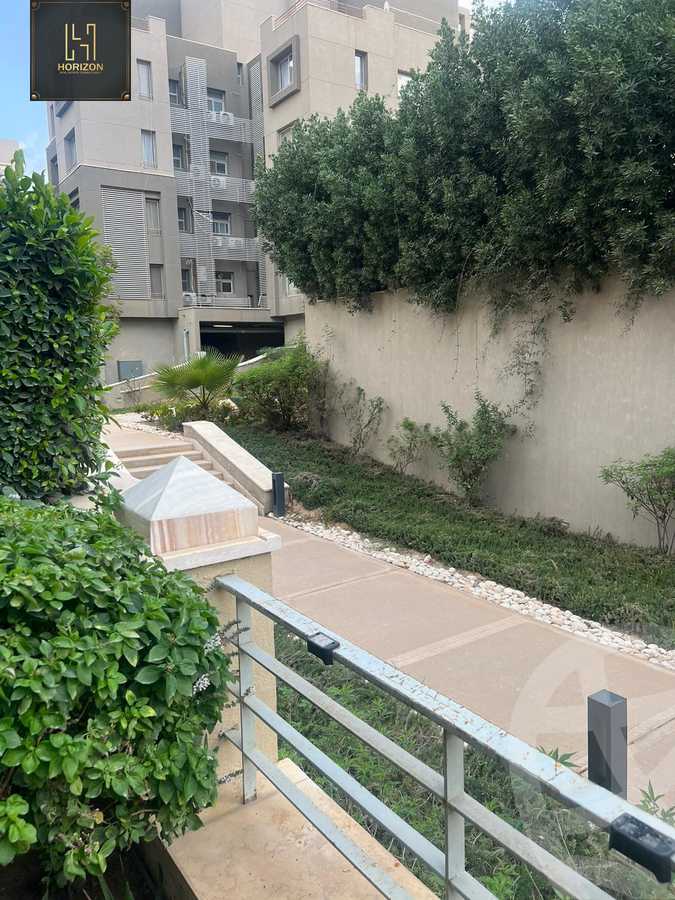 https://aqarmap.com.eg/ar/listing/5447447-for-sale-cairo-new-cairo-compounds-kmbwnd-fyldj-jyt-blm-hylz