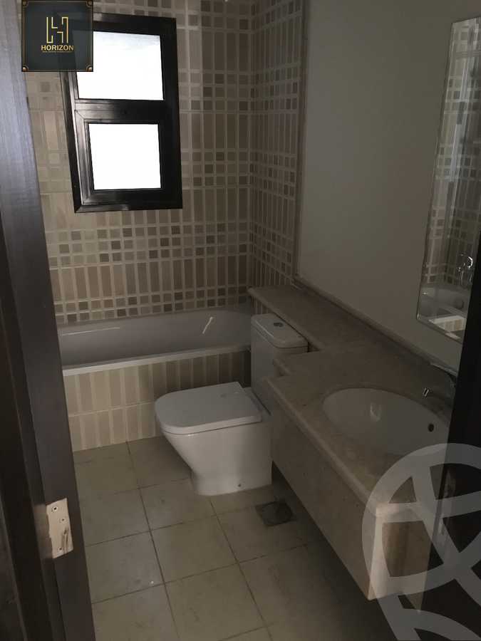 https://aqarmap.com.eg/ar/listing/5461422-for-rent-cairo-new-cairo-compounds-mivida-mivida-parcel