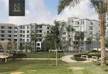https://aqarmap.com.eg/en/listing/5491727-for-sale-cairo-new-cairo-compounds-hyde-park