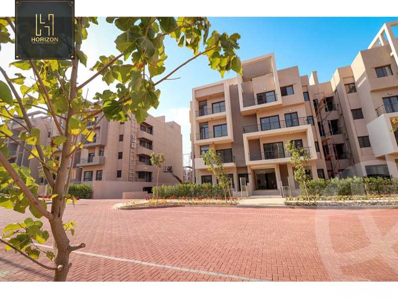 https://aqarmap.com.eg/ar/listing/5491996-for-sale-cairo-new-cairo-compounds-fifth-square