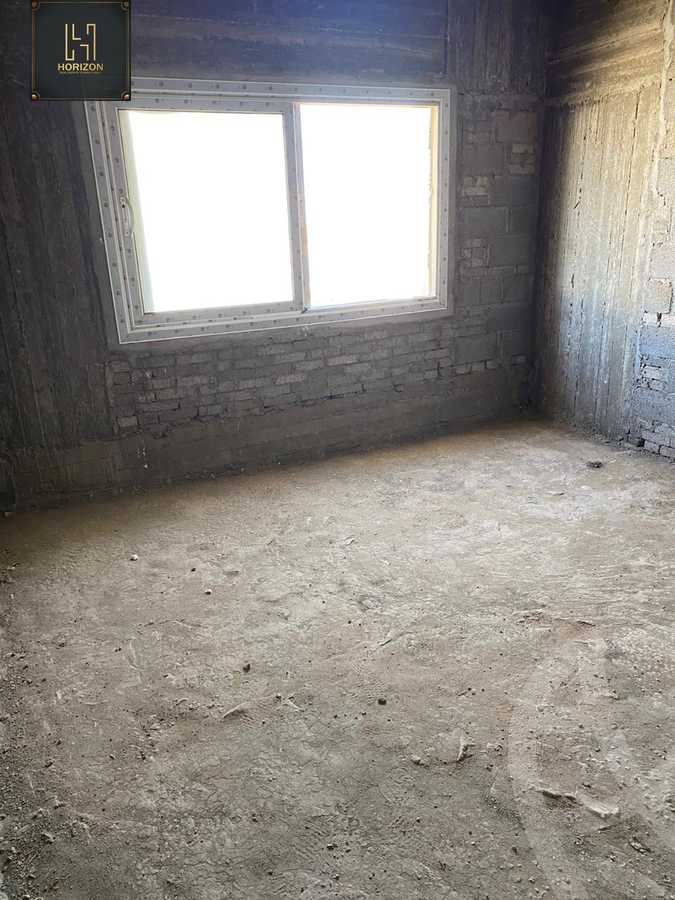https://aqarmap.com.eg/en/listing/5492129-for-sale-cairo-new-cairo-compounds-hyde-park-centre-ville-hyde-park