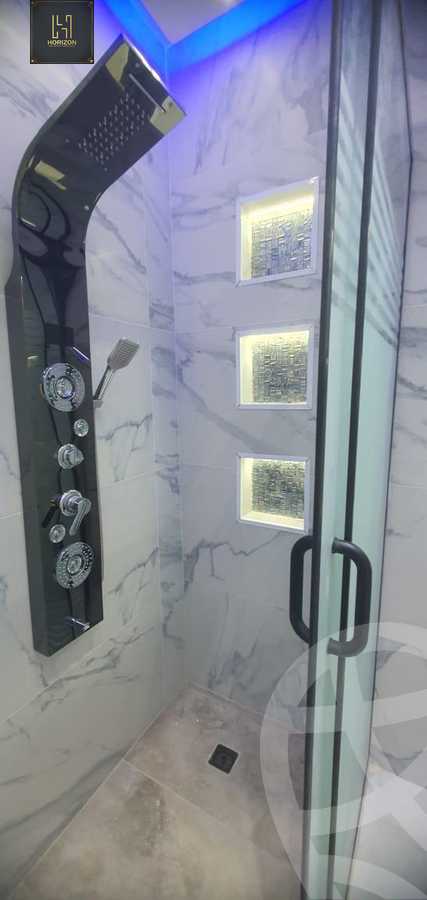 https://aqarmap.com.eg/en/listing/5492622-for-sale-cairo-new-cairo-compounds-galleria-moon-valley
