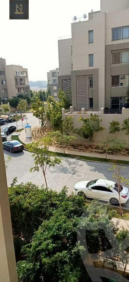 https://aqarmap.com.eg/ar/listing/5494759-for-sale-cairo-new-cairo-compounds-kmbwnd-fyldj-jyt-blm-hylz