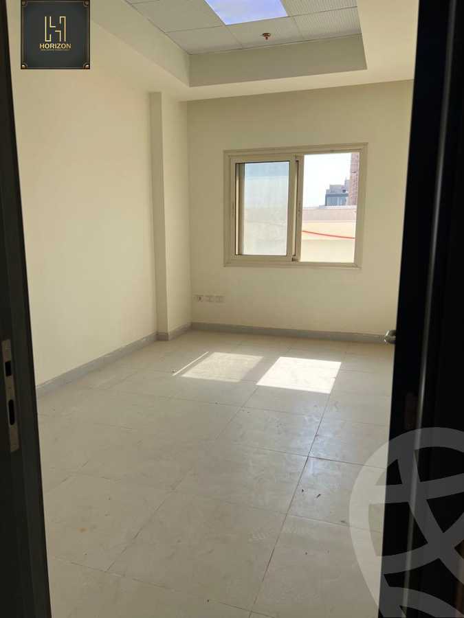 https://aqarmap.com.eg/ar/listing/5517966-for-sale-cairo-new-cairo-compounds-lyjntry-mwl-ktlyst-llttwyr