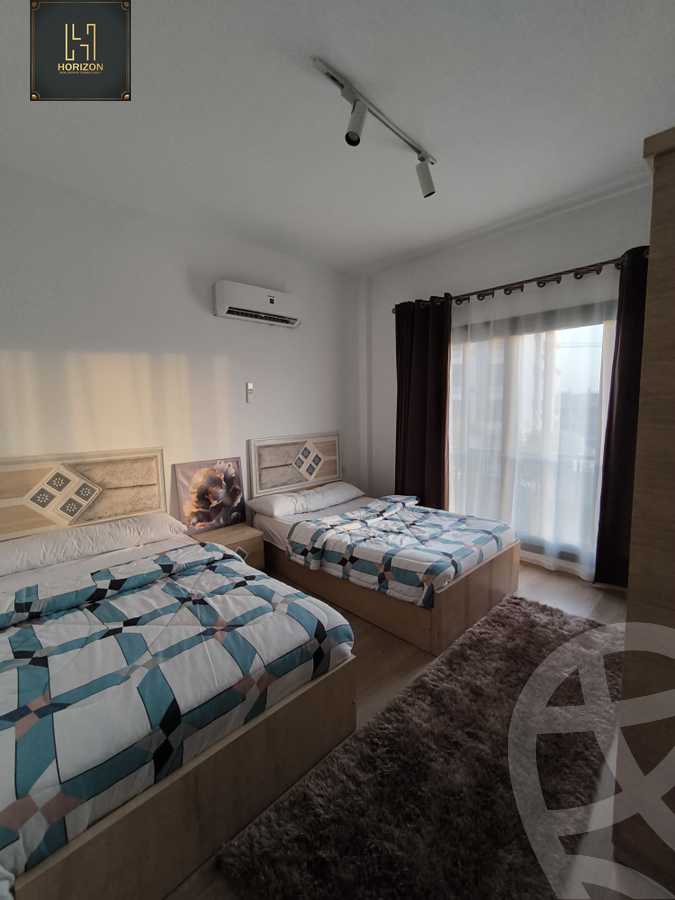 https://aqarmap.com.eg/ar/listing/5567435-for-rent-cairo-new-cairo-compounds-fifth-square