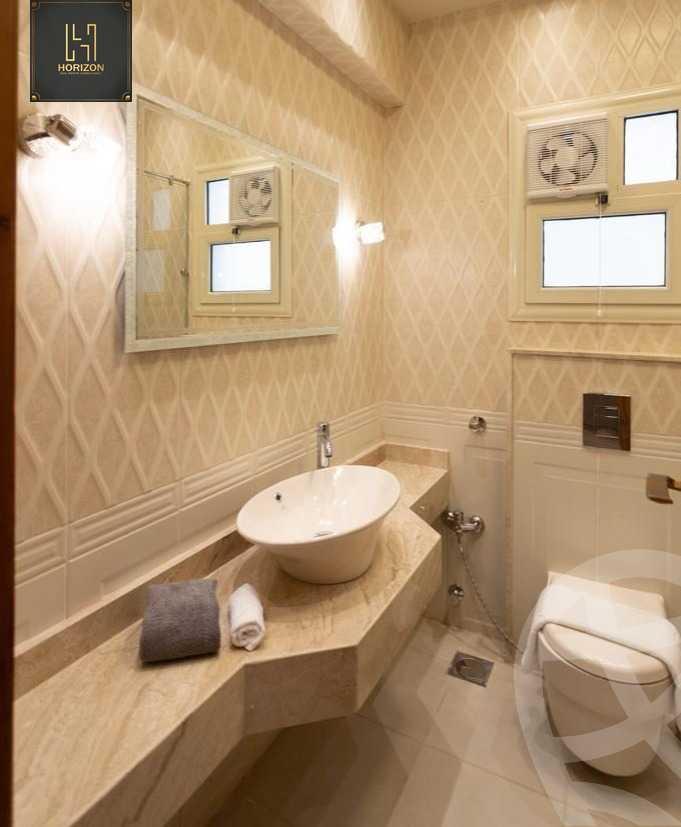 https://aqarmap.com.eg/en/listing/5567935-for-rent-cairo-new-cairo-compounds-mountain-view-hyde-park