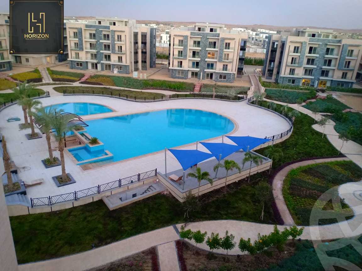 https://aqarmap.com.eg/en/listing/5574837-for-sale-cairo-new-cairo-compounds-galleria-moon-valley