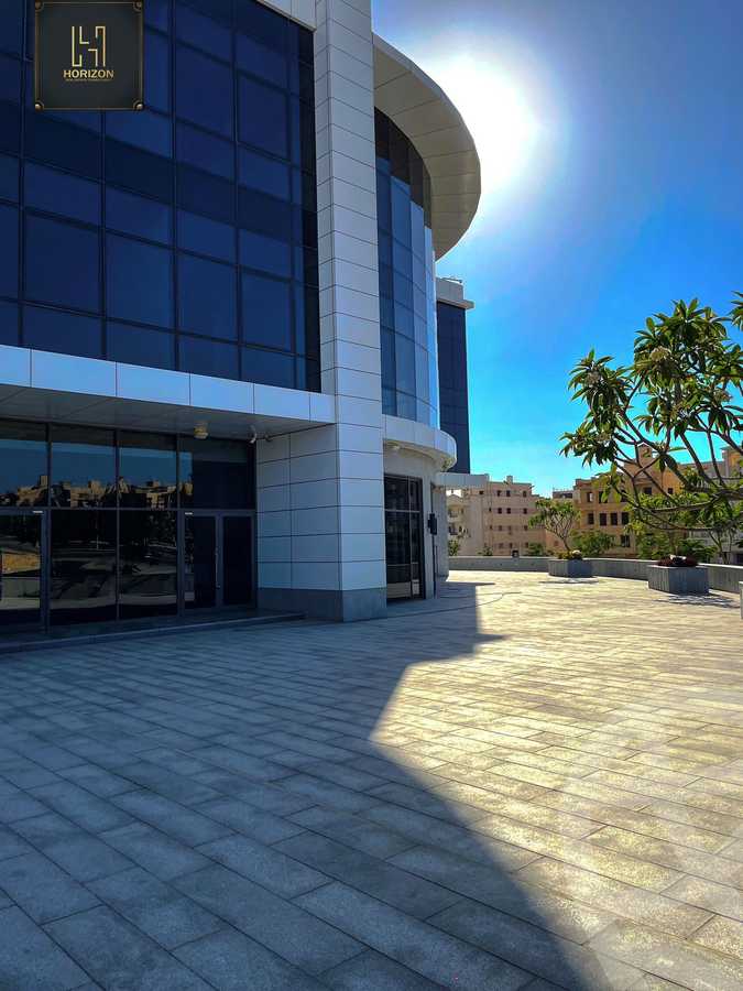 https://aqarmap.com.eg/ar/listing/5579732-for-rent-cairo-new-cairo-compounds-dh-hb