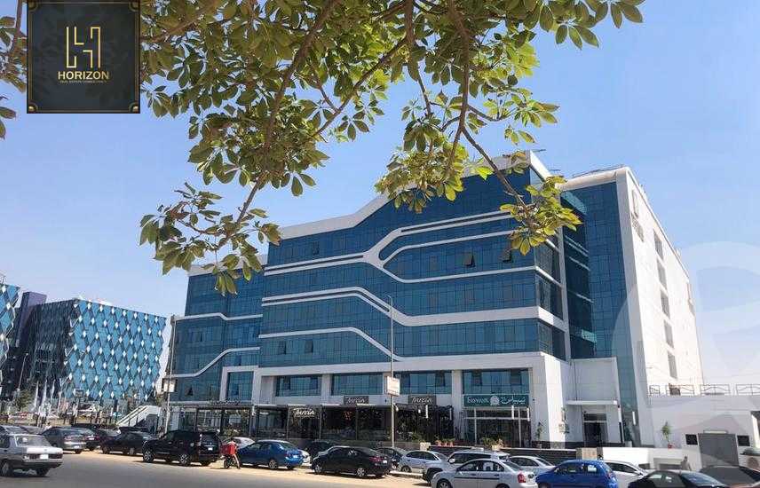 https://aqarmap.com.eg/en/listing/5599265-for-sale-cairo-new-cairo-compounds-tryfywm-byzns-kwmblks-nm-llttwyr