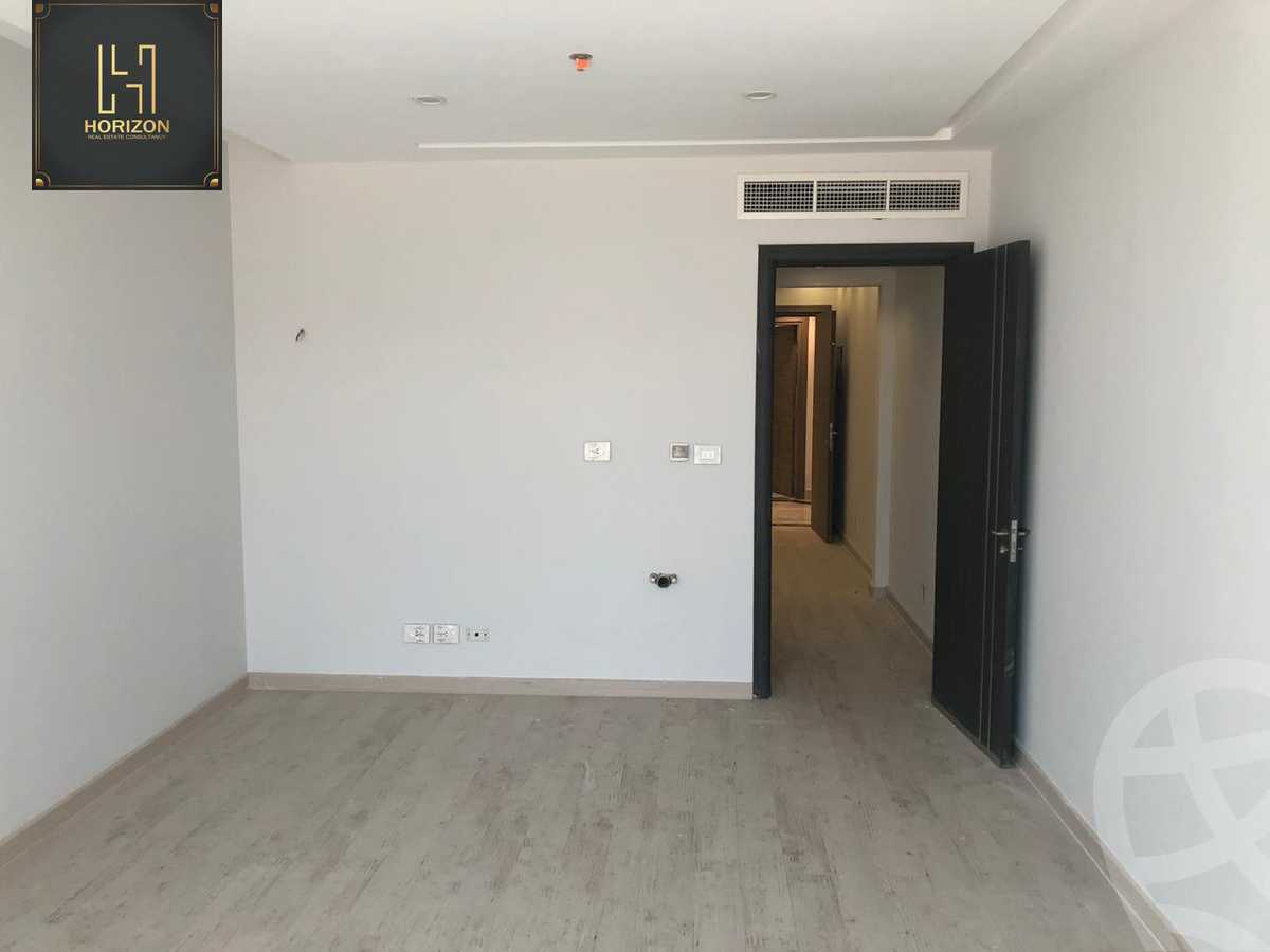 https://aqarmap.com.eg/en/listing/5599265-for-sale-cairo-new-cairo-compounds-tryfywm-byzns-kwmblks-nm-llttwyr
