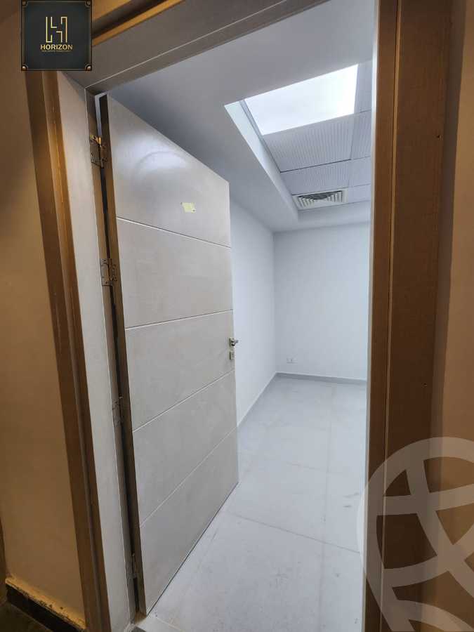 https://aqarmap.com.eg/en/listing/5600282-for-sale-cairo-new-cairo-compounds-bznys-bls-ktlyst-llttwyr