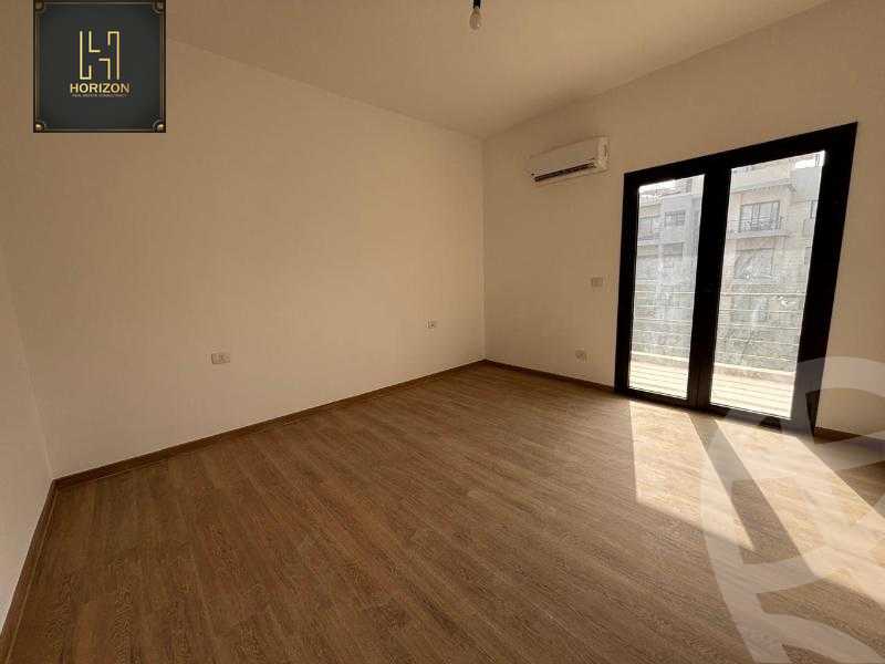 https://aqarmap.com.eg/ar/listing/5605501-for-sale-cairo-new-cairo-compounds-fifth-square