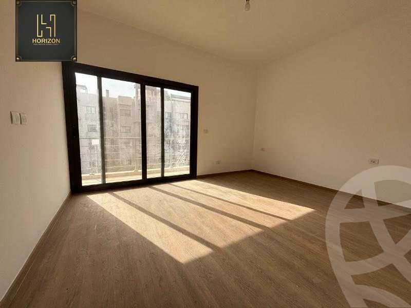 https://aqarmap.com.eg/ar/listing/5605501-for-sale-cairo-new-cairo-compounds-fifth-square