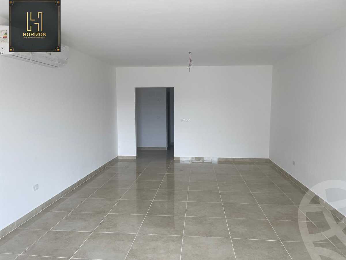 https://aqarmap.com.eg/ar/listing/6184117-for-rent-cairo-new-cairo-compounds-fifth-square