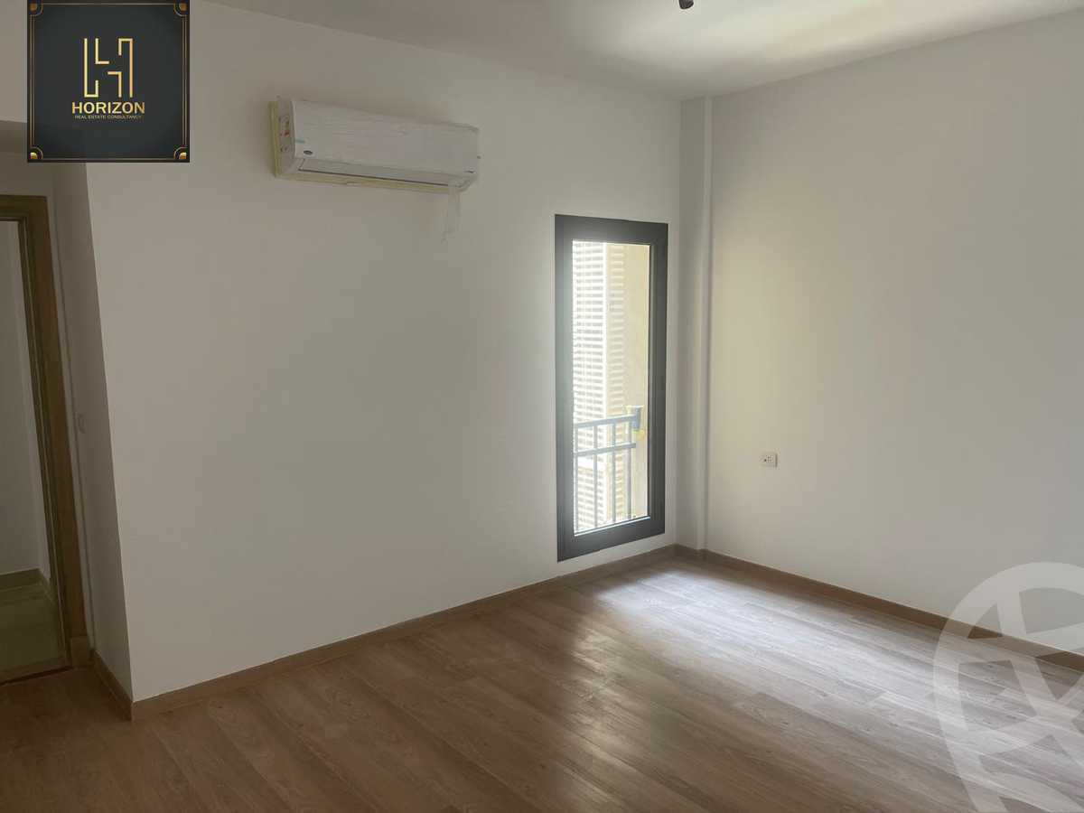 https://aqarmap.com.eg/ar/listing/6184117-for-rent-cairo-new-cairo-compounds-fifth-square