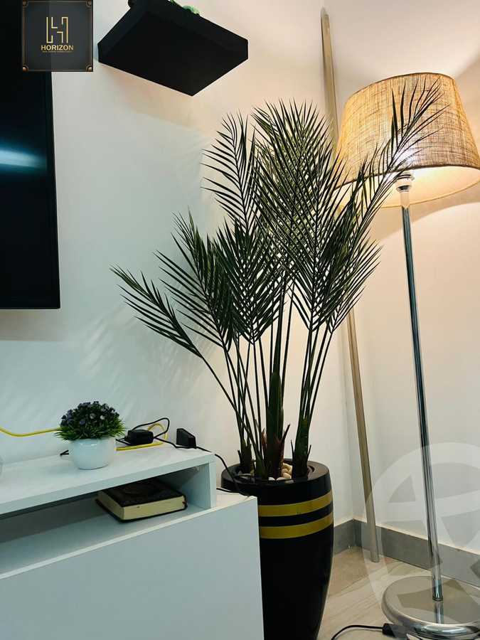 https://aqarmap.com.eg/ar/listing/6184293-for-rent-cairo-new-cairo-compounds-hyde-park-centre-ville-hyde-park