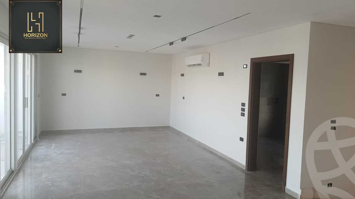 https://aqarmap.com.eg/ar/listing/6186190-for-rent-cairo-new-cairo-compounds-hyde-park-hpr-hyde-park