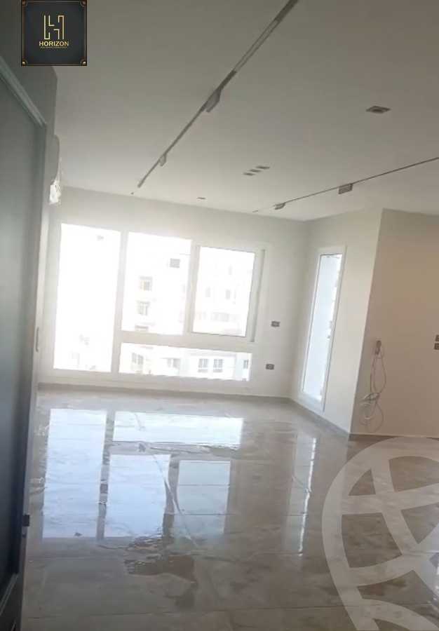 https://aqarmap.com.eg/ar/listing/6186190-for-rent-cairo-new-cairo-compounds-hyde-park-hpr-hyde-park