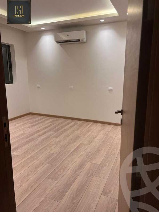 https://aqarmap.com.eg/en/listing/6186783-for-rent-cairo-new-cairo-compounds-lakeview-residence