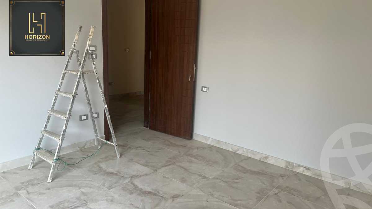 https://aqarmap.com.eg/ar/listing/6187446-for-rent-cairo-new-cairo-compounds-hyde-park-park-corner-hyde-park