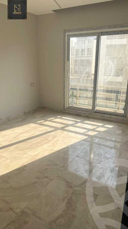 https://aqarmap.com.eg/ar/listing/6187446-for-rent-cairo-new-cairo-compounds-hyde-park-park-corner-hyde-park