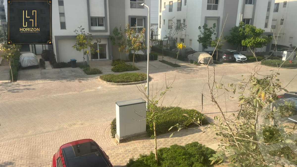 https://aqarmap.com.eg/ar/listing/6187446-for-rent-cairo-new-cairo-compounds-hyde-park-park-corner-hyde-park