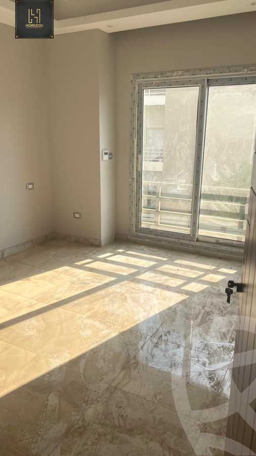 https://aqarmap.com.eg/ar/listing/6187446-for-rent-cairo-new-cairo-compounds-hyde-park-park-corner-hyde-park