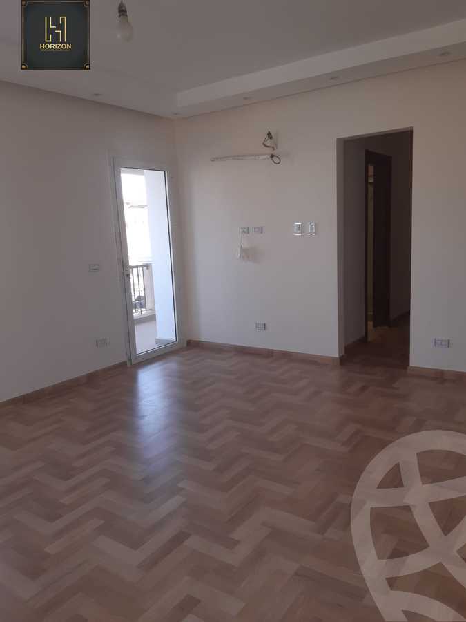 https://aqarmap.com.eg/en/listing/6187555-for-rent-cairo-new-cairo-compounds-hyde-park-cluster-4-hyde-park