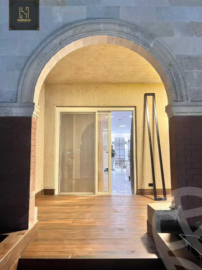 https://aqarmap.com.eg/ar/listing/6197463-for-sale-cairo-new-cairo-compounds-rock-vera-compound