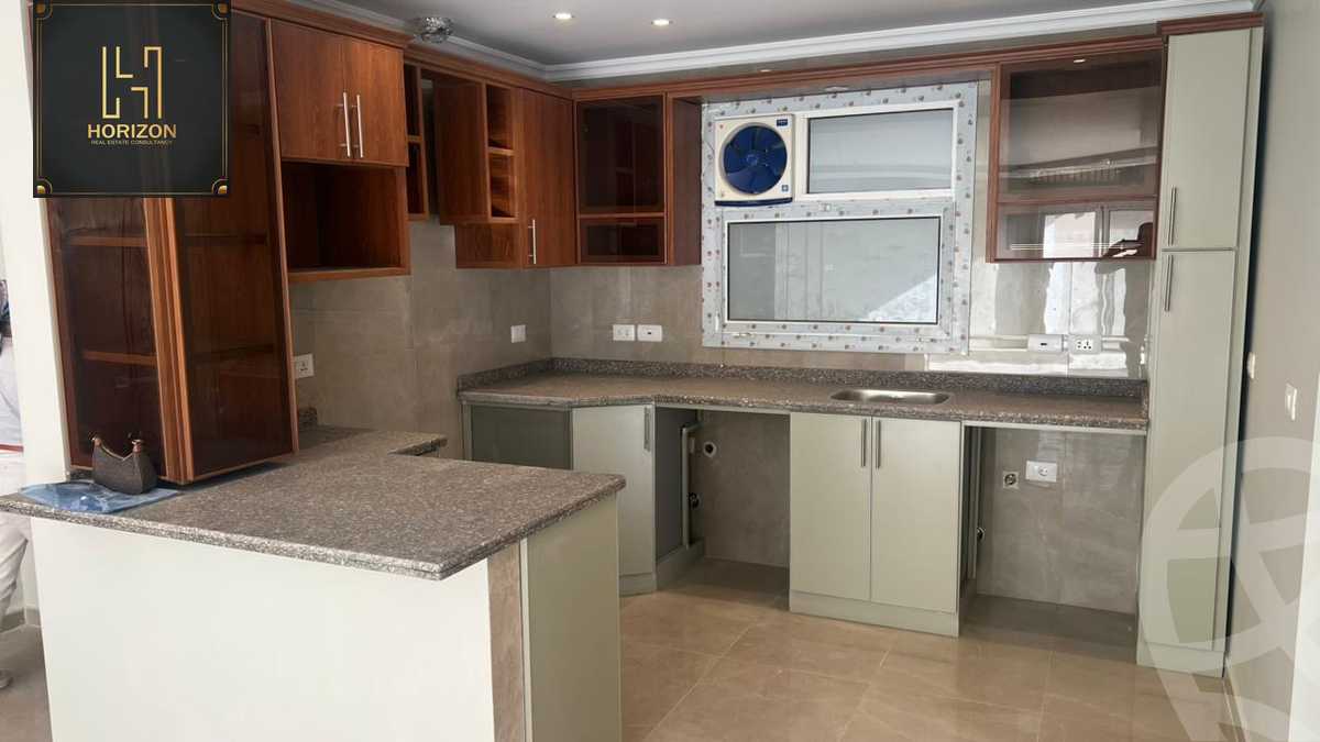https://aqarmap.com.eg/ar/listing/6198340-for-rent-cairo-new-cairo-compounds-hyde-park-park-corner-hyde-park