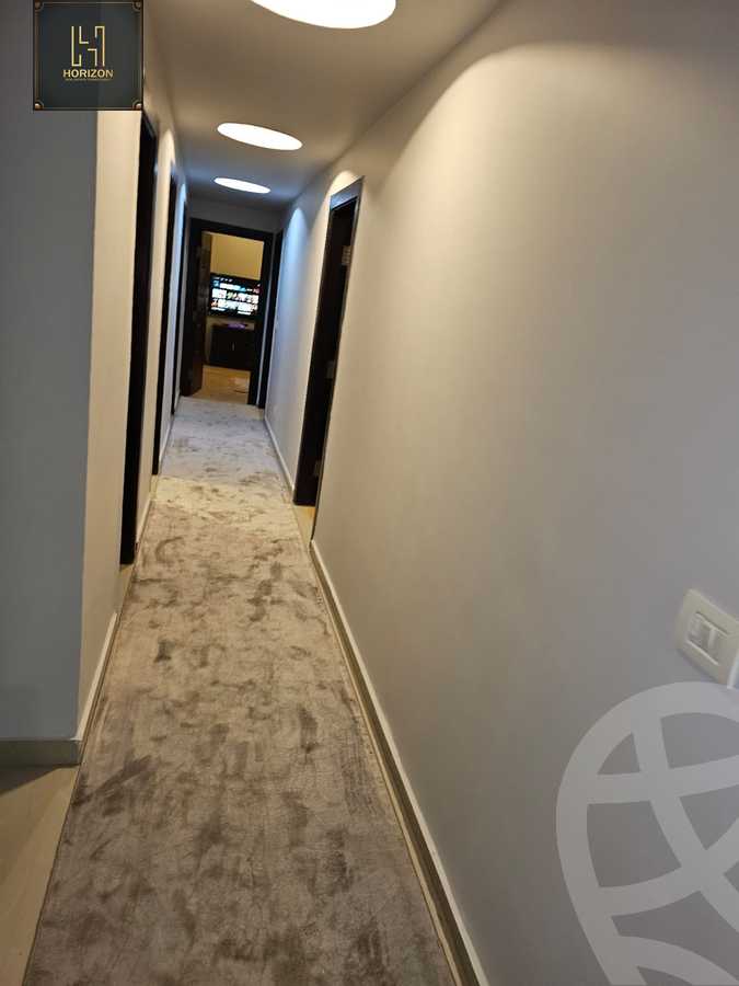 https://aqarmap.com.eg/ar/listing/6206261-for-rent-cairo-new-cairo-compounds-hyde-park-centre-ville-hyde-park