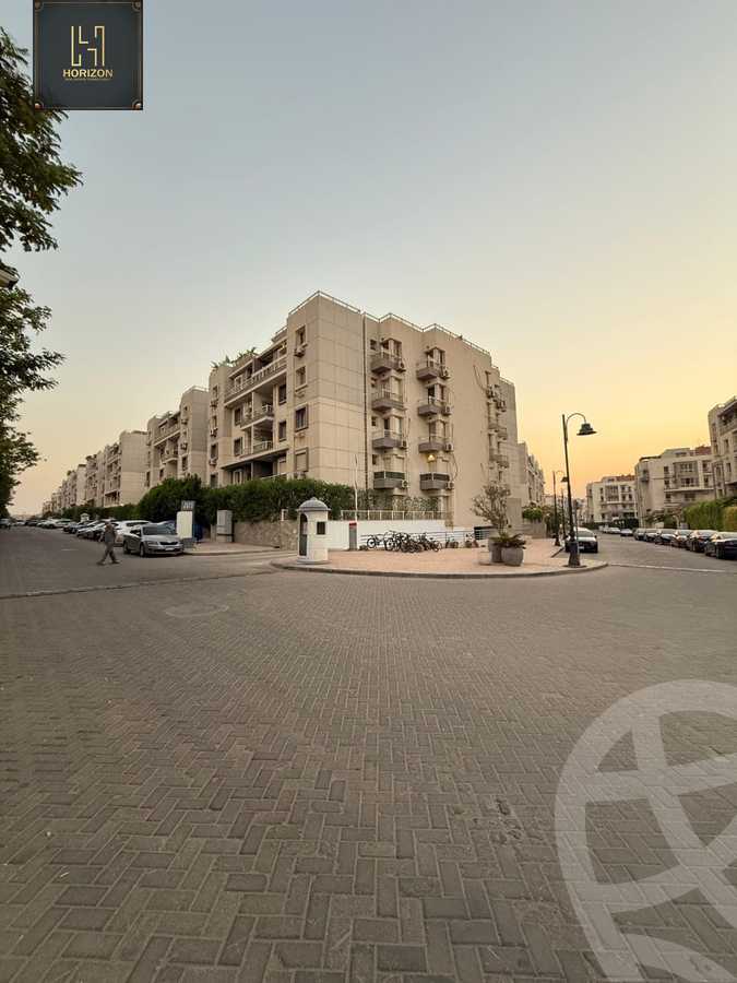 https://aqarmap.com.eg/en/listing/6208478-for-rent-cairo-new-cairo-compounds-jyd