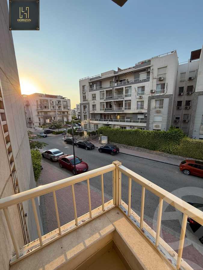 https://aqarmap.com.eg/en/listing/6208478-for-rent-cairo-new-cairo-compounds-jyd