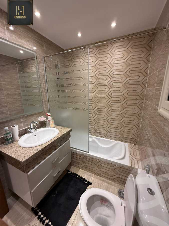 https://aqarmap.com.eg/en/listing/6208478-for-rent-cairo-new-cairo-compounds-jyd