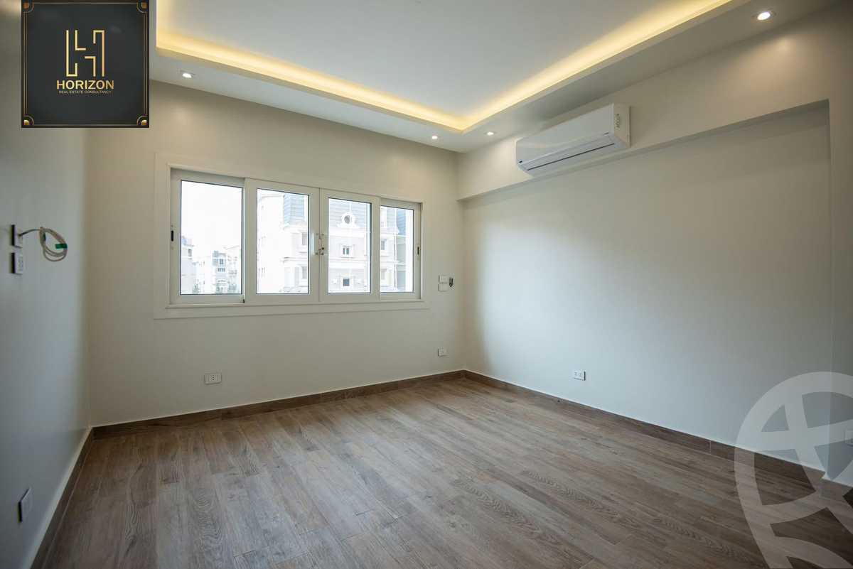 https://aqarmap.com.eg/ar/listing/6209416-for-rent-cairo-new-cairo-compounds-mountain-view-hyde-park