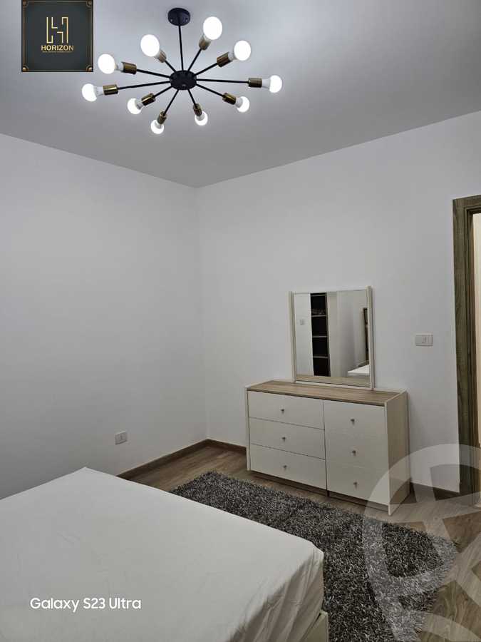 https://aqarmap.com.eg/ar/listing/6209847-for-rent-cairo-new-cairo-compounds-fifth-square