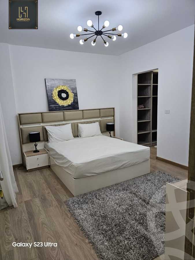 https://aqarmap.com.eg/ar/listing/6209847-for-rent-cairo-new-cairo-compounds-fifth-square