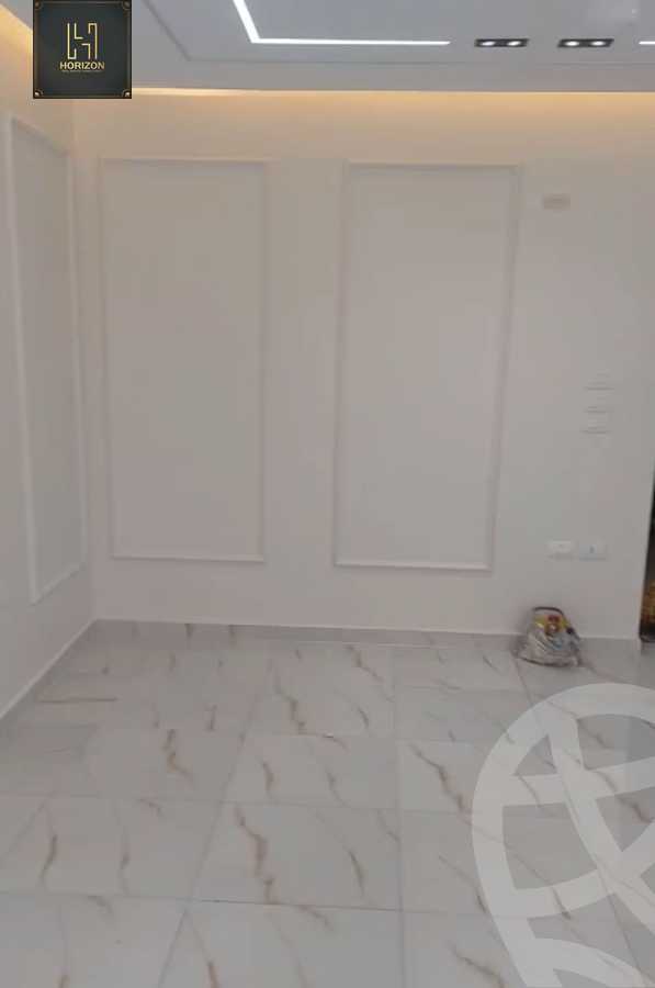 https://aqarmap.com.eg/ar/listing/6234424-for-rent-cairo-new-cairo-compounds-galleria-moon-valley