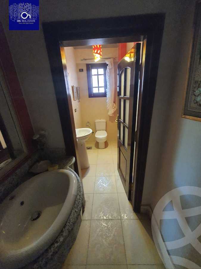 https://aqarmap.com.eg/ar/listing/5367916-for-sale-cairo-el-sheikh-zayed-city-el-hay-eltaseaa-area-4